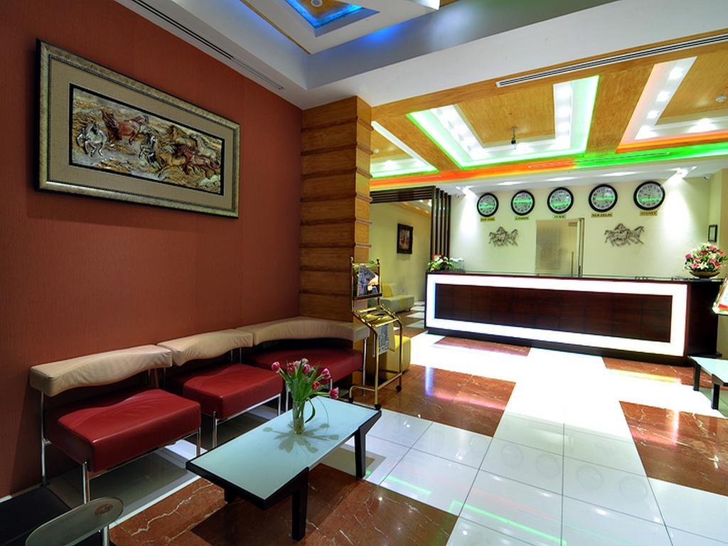 Pride Hotel Apartments Дубай Екстер'єр фото